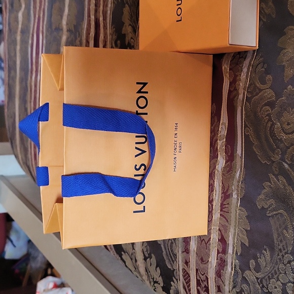 Lv vuitton  custom made gorgeous locket key 🔑 pearl chocker necklace swarsowski - Picture 7 of 8